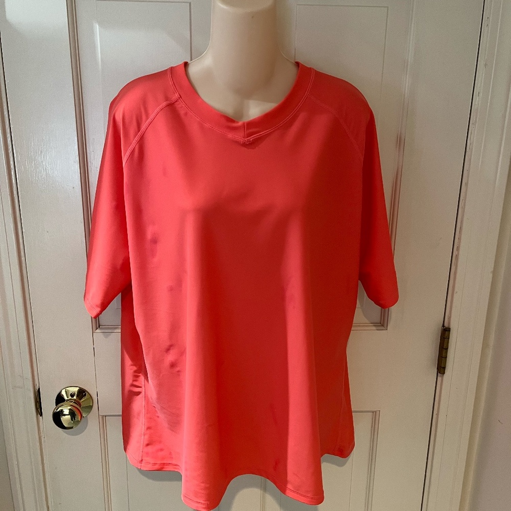 NWT Rash Guard ATTRACO Plus Size 1X for Women Orange Short Sleeve UPF 50